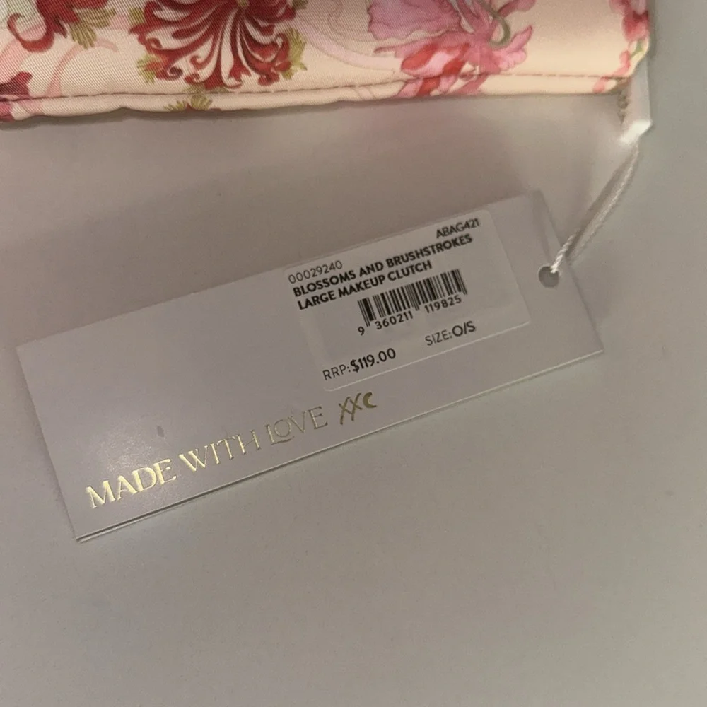 CAMILLA “Blossoms and Brushstrokes pink floral large makeup toiletry travel case